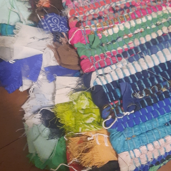 Colorful Vibrant Rug - Picture 3 of 4